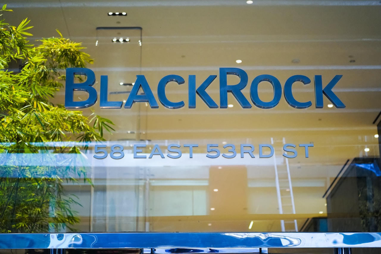 BlackRock Kondigt Grote Ontslagronde Aan Vlak Voor Bitcoin ETF Lancering, Wat Betekent Dit Voor Toekomst Crypto ETF’s?